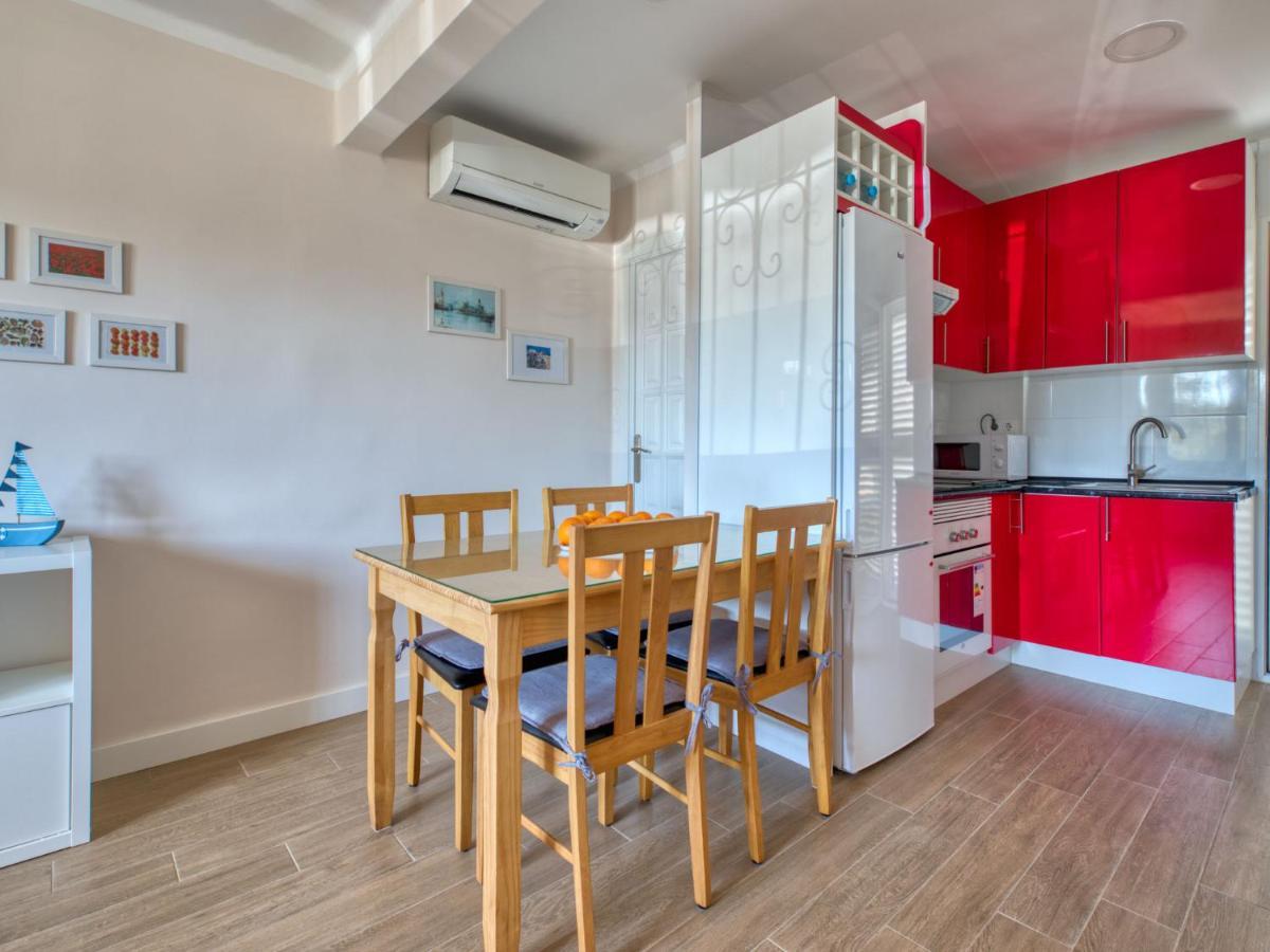 Albaranas By Interhome *